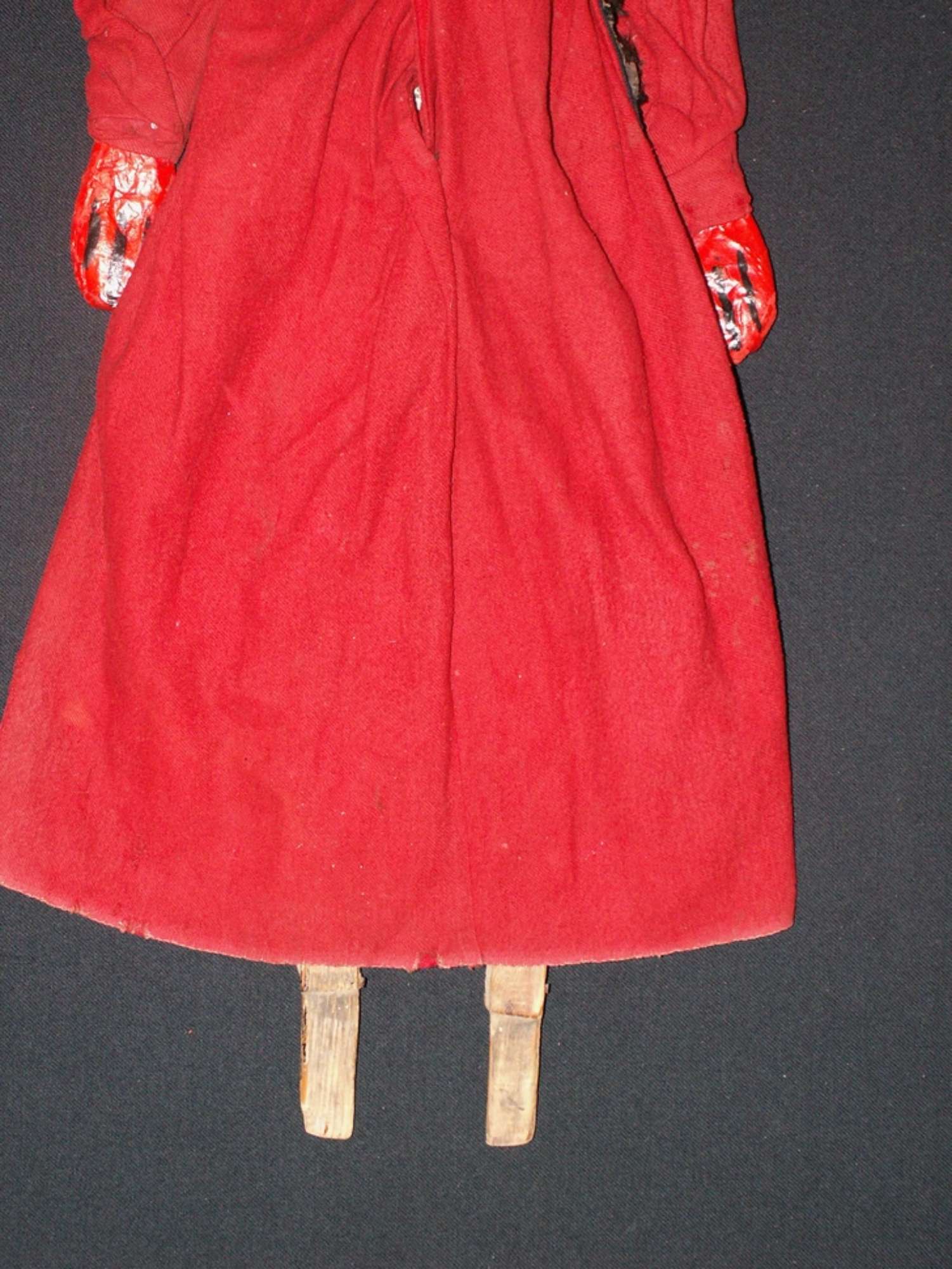 Abito retro dopo il restauro